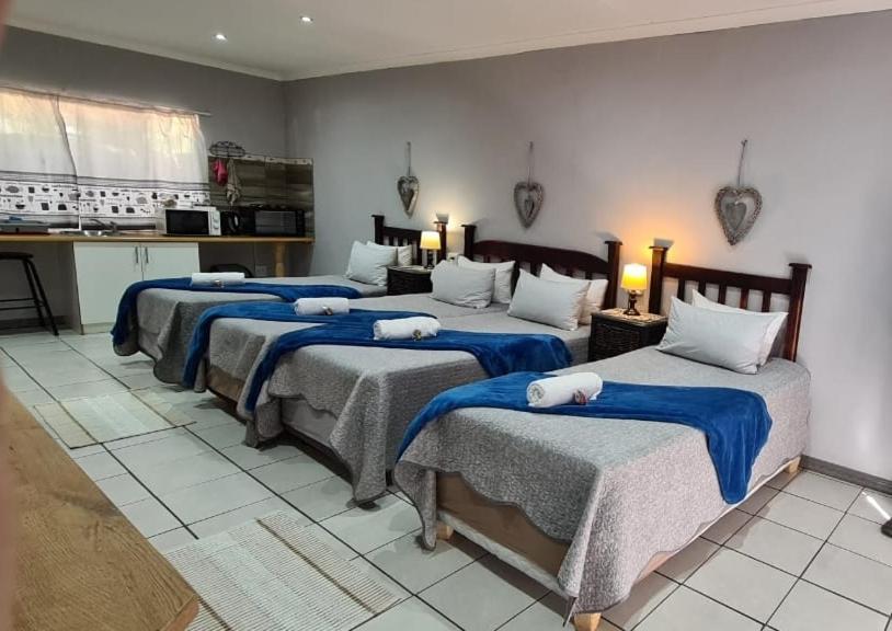 אפינגטון Tehillah Guesthouse מראה חיצוני תמונה